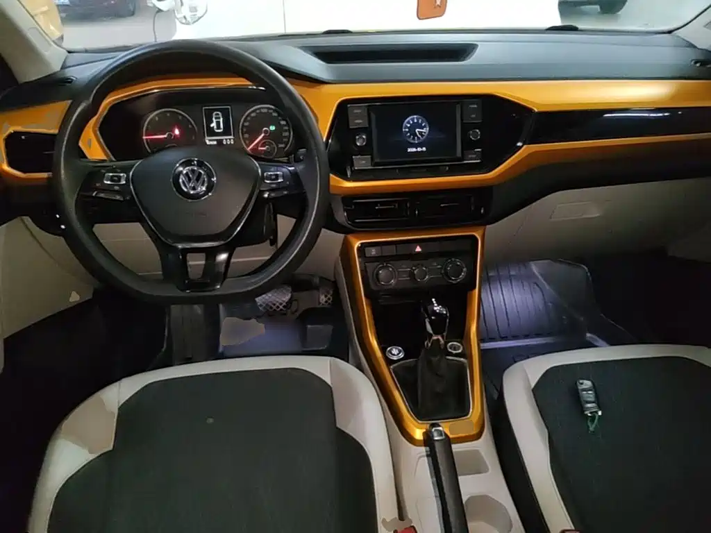 Volkswagen T-Cross — миниатюра 10