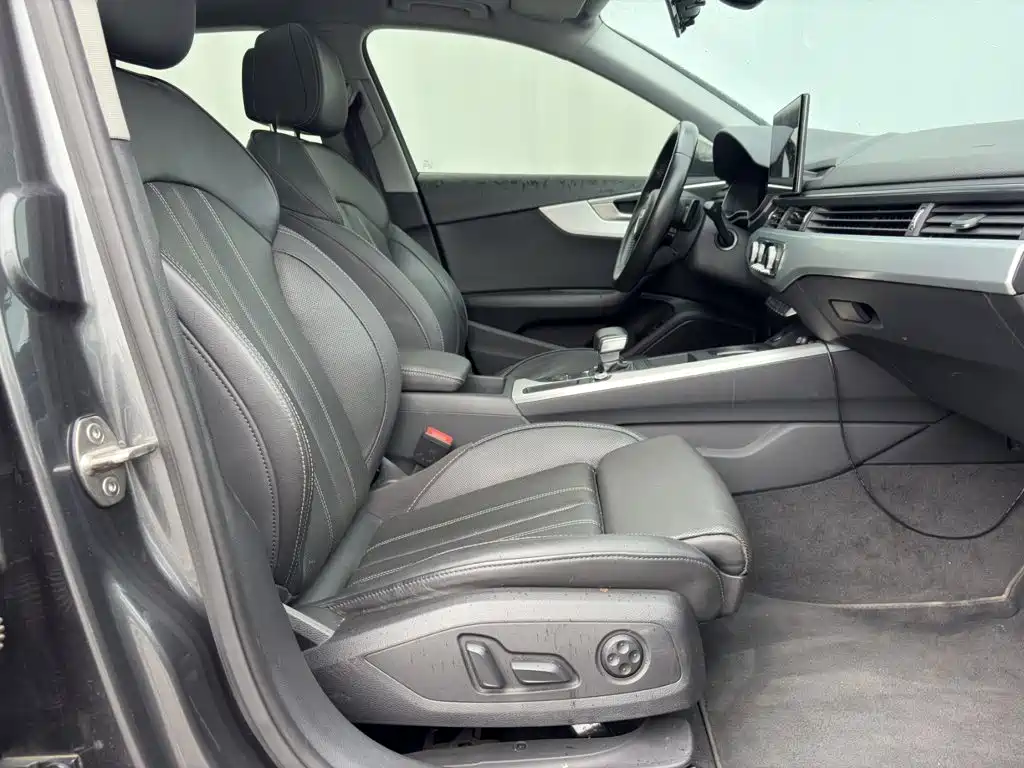 Audi A4L — миниатюра 12