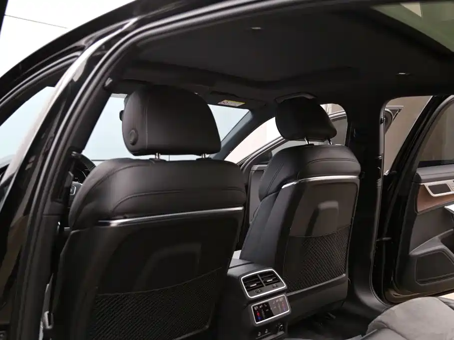 Audi A6L — миниатюра 21