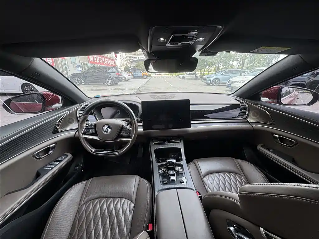 BYD Han — миниатюра 6