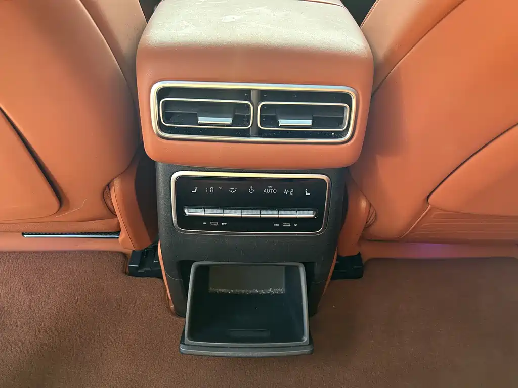 Li Auto Li L7 — миниатюра 18