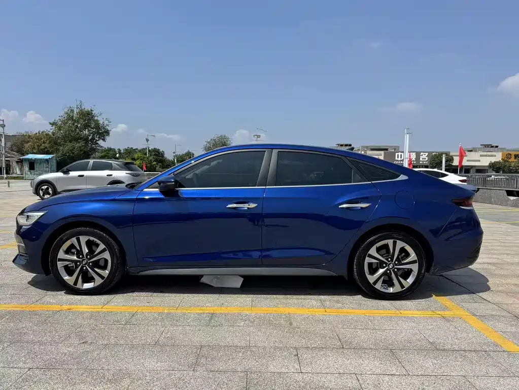 Hyundai Fista — миниатюра 4