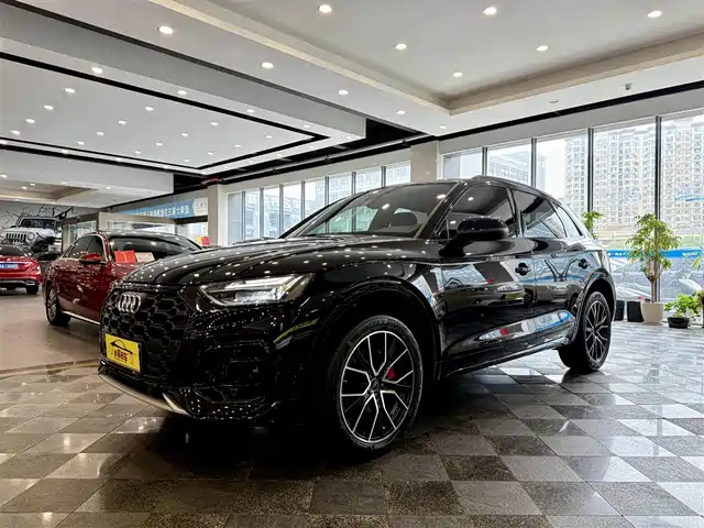 AUDI  Q5L 2024