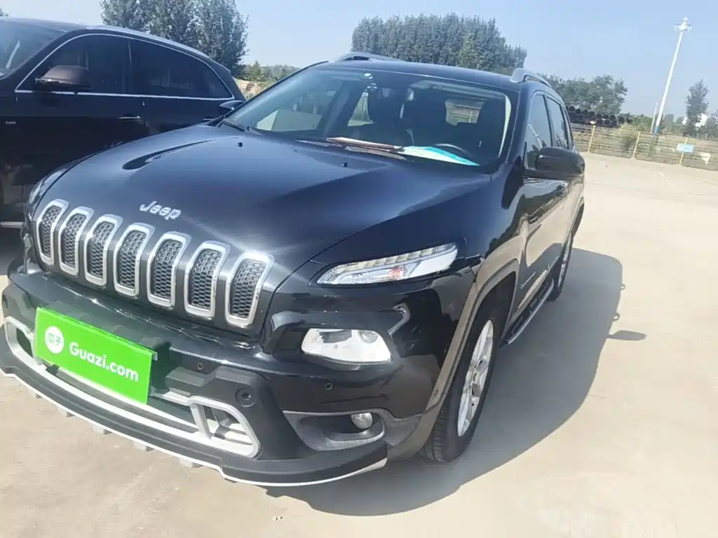 Jeep Cherokee — миниатюра 24