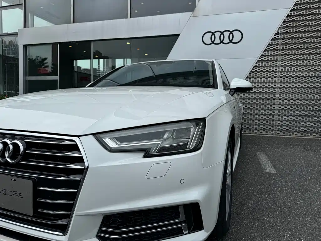 Audi A4L — миниатюра 12