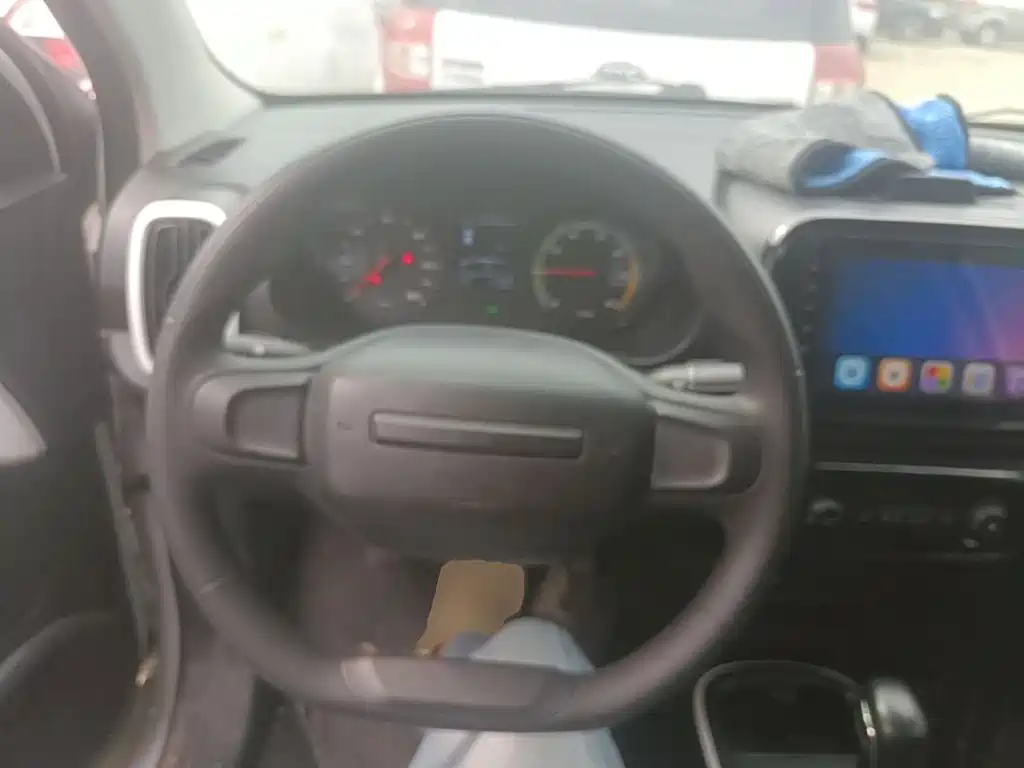 Roewe Clever — миниатюра 11