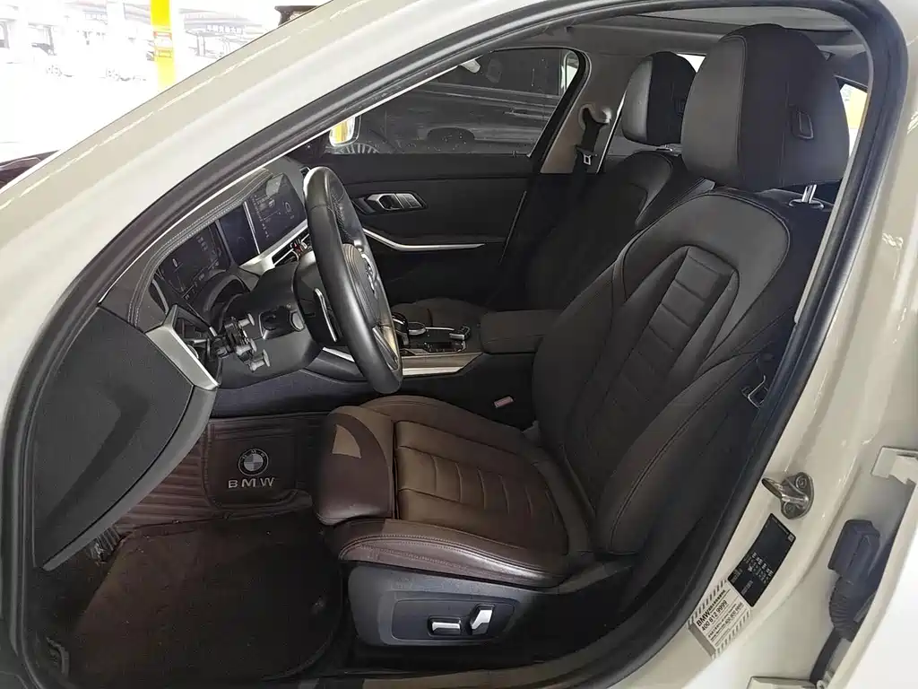BMW 3 Series — миниатюра 8
