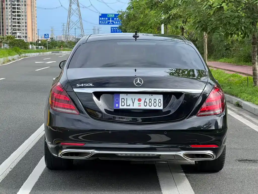 Mercedes-Benz S-Class — миниатюра 5