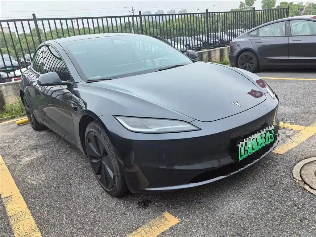 Tesla Model 3 2023 RWD Drive Dynamic Edition