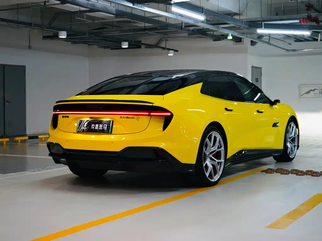 Lotus Emeya 2024 EMEYA R+
