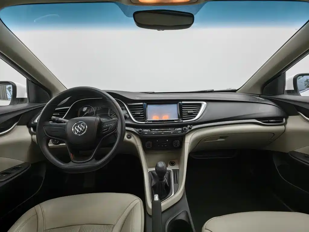 Buick Excelle — миниатюра 5
