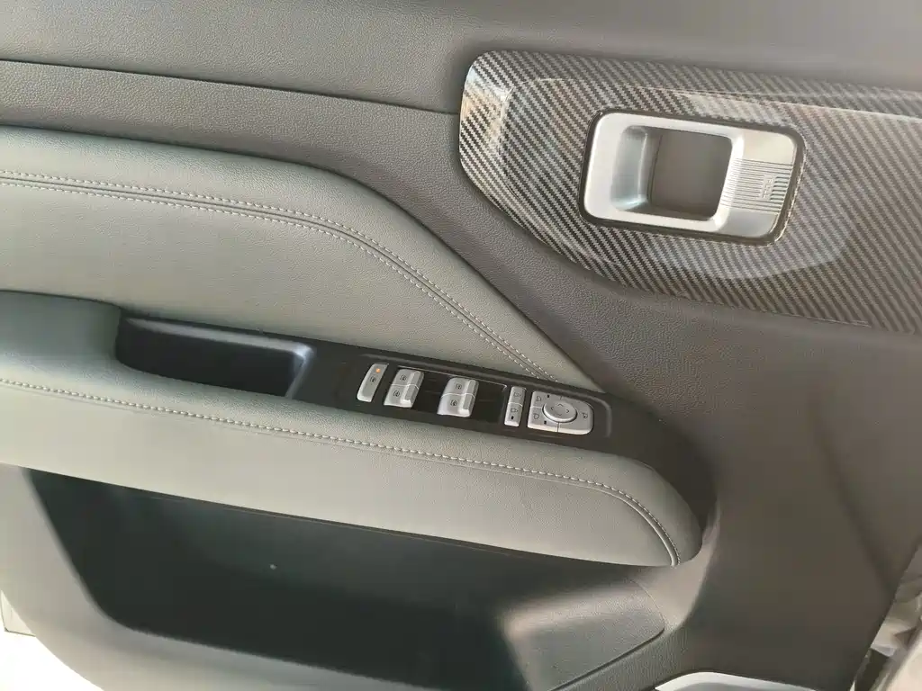 Baojun Yueye Plus — миниатюра 8