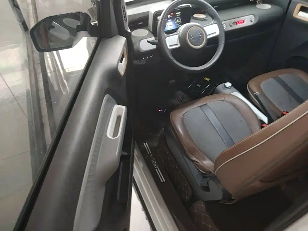 Wuling MINIEV — миниатюра 16