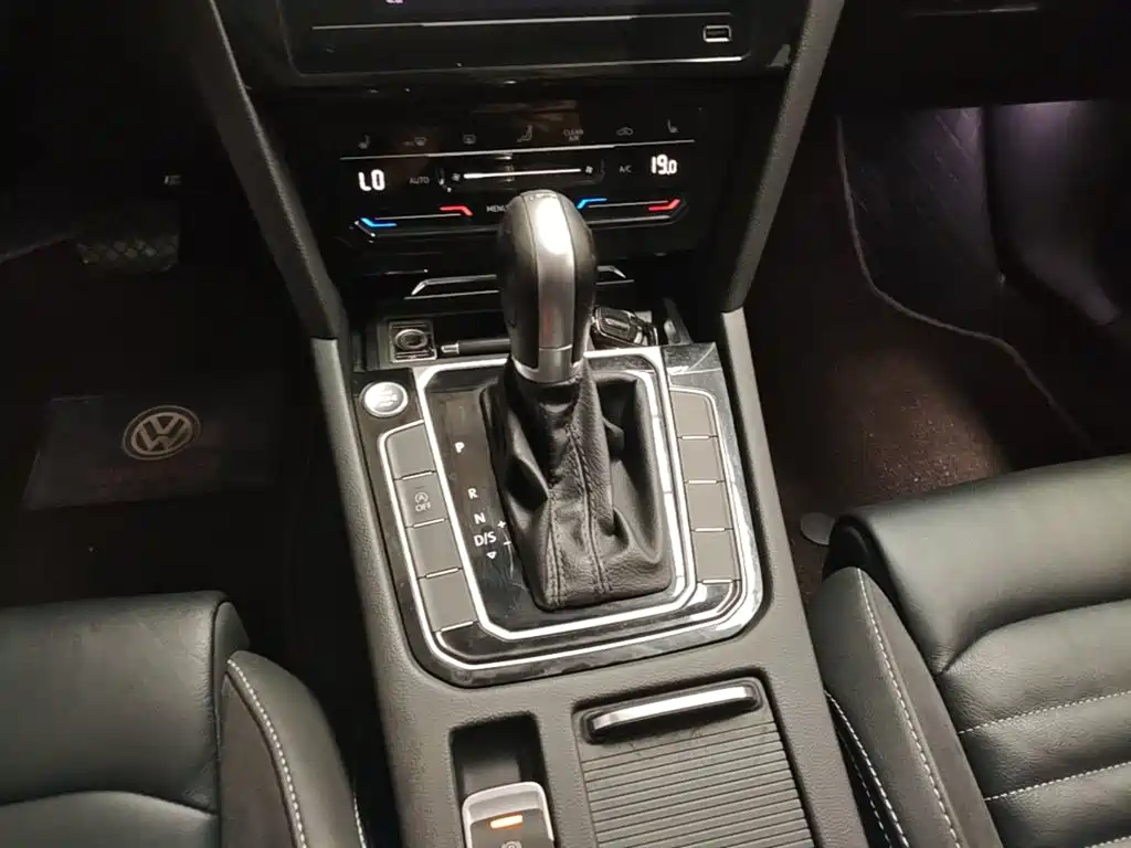 Volkswagen Magotan — миниатюра 14