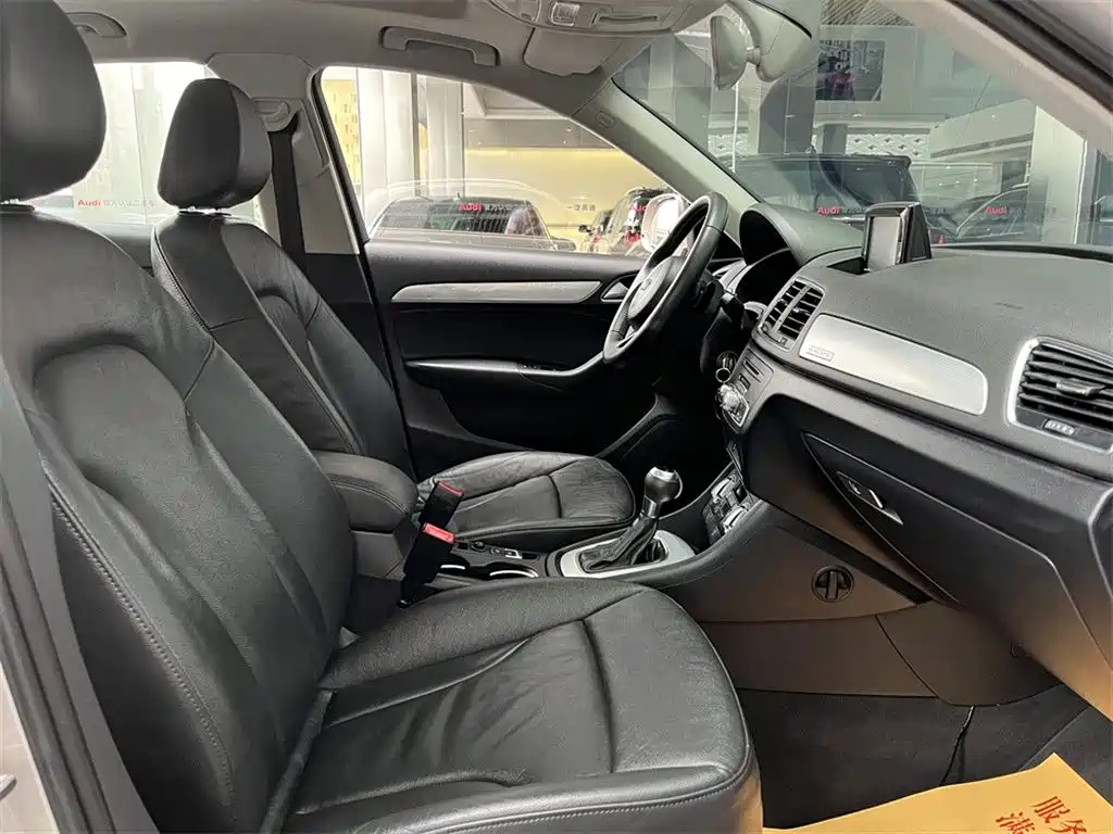Audi Q3 — фотографии объявления, Фото 11