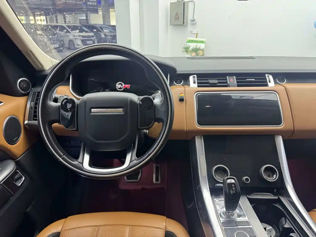 Land Rover Sport — миниатюра 7