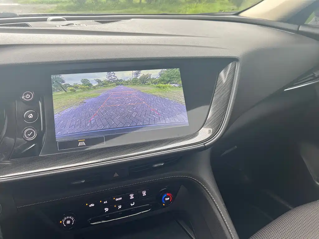 Buick Envision S — миниатюра 21