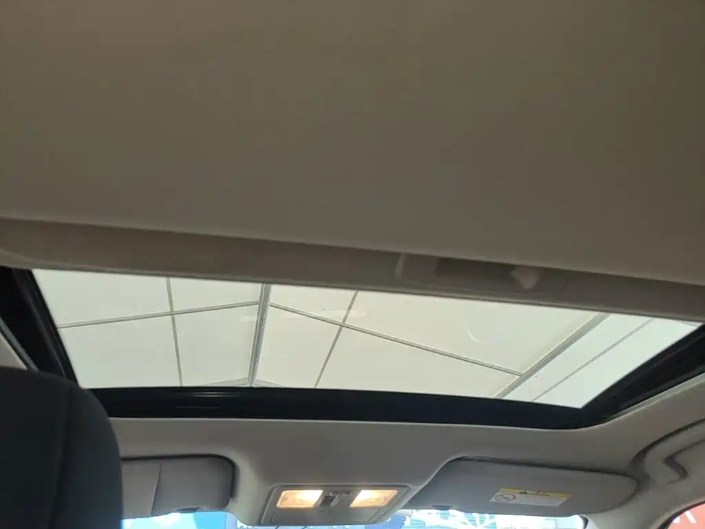Nissan Bluebird — миниатюра 18