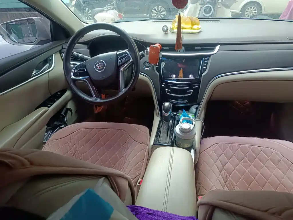 Cadillac XTS — миниатюра 6