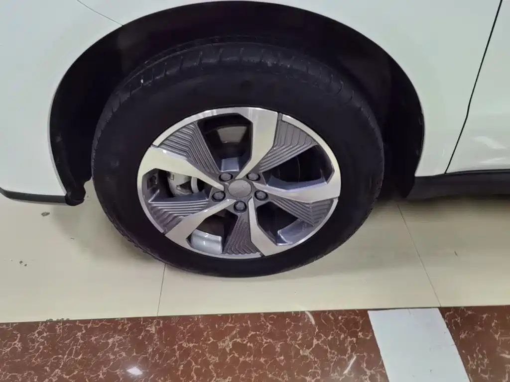 Geely Haoyue PRO — миниатюра 23