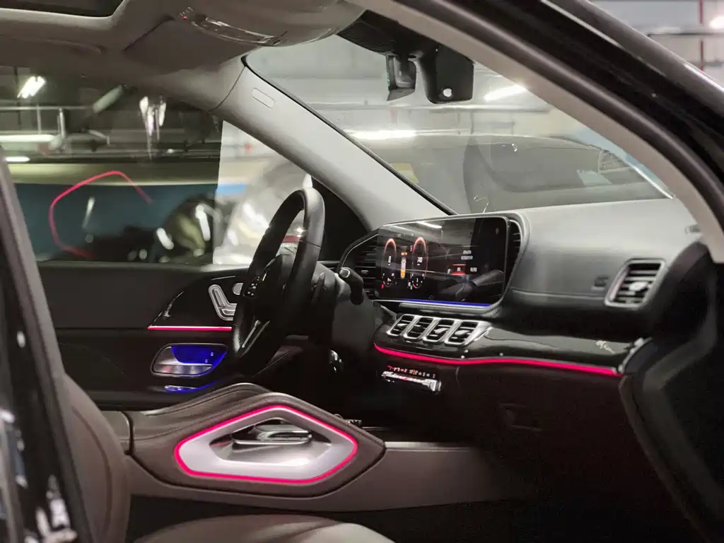 Mercedes-Benz GLE (Import) — миниатюра 8