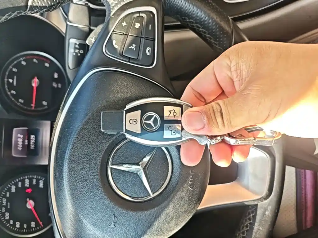 Mercedes-Benz C-Class — миниатюра 9