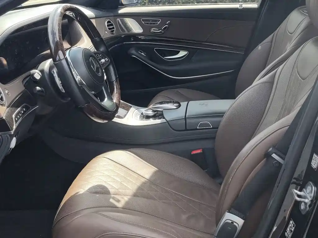 Mercedes-Benz S-Class — миниатюра 14