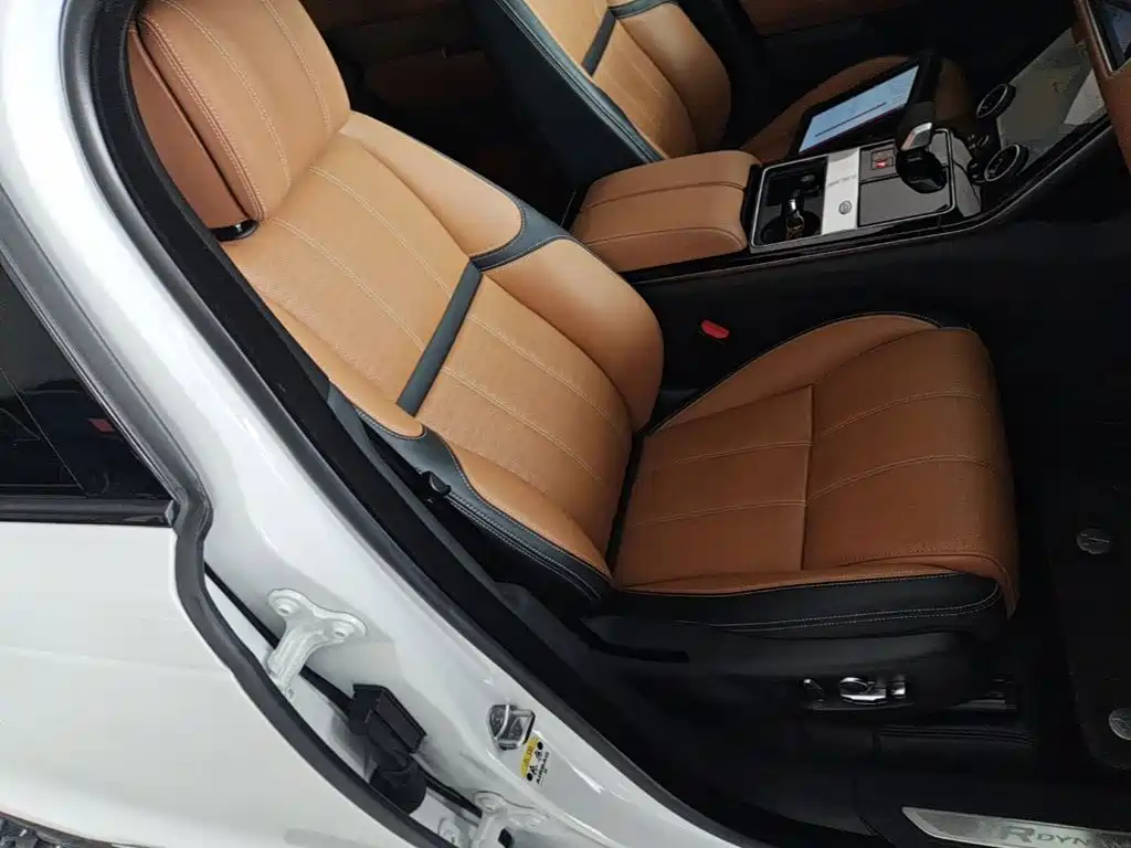 Land Rover Velar — миниатюра 25