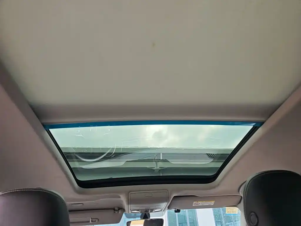 Volkswagen Tiguan L — миниатюра 23