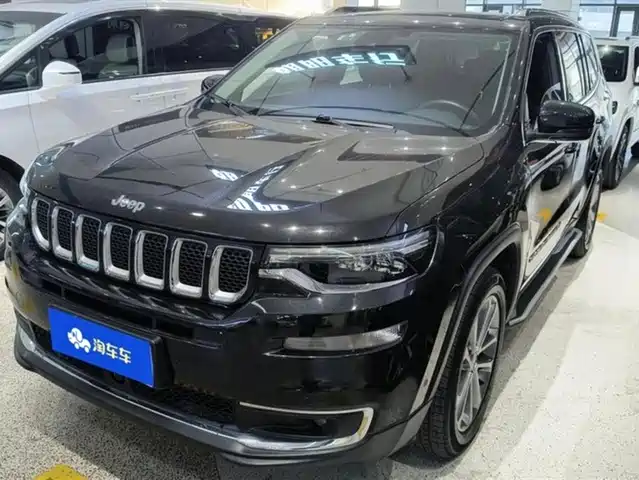 JEEP GRAND COMMANDER