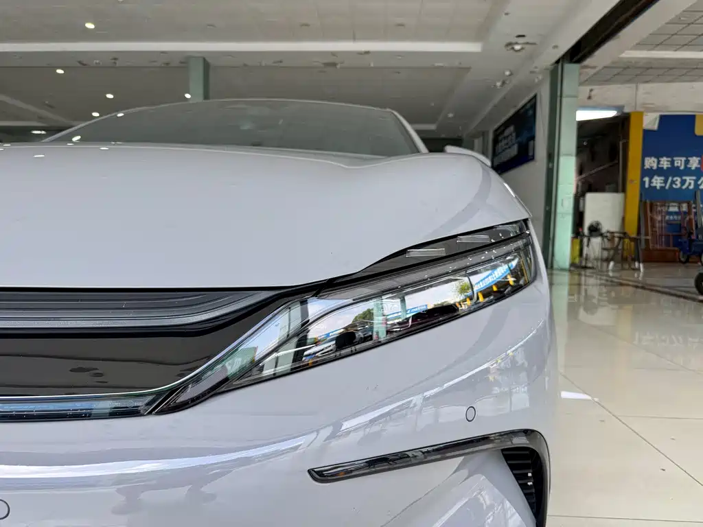 BYD Han — миниатюра 4