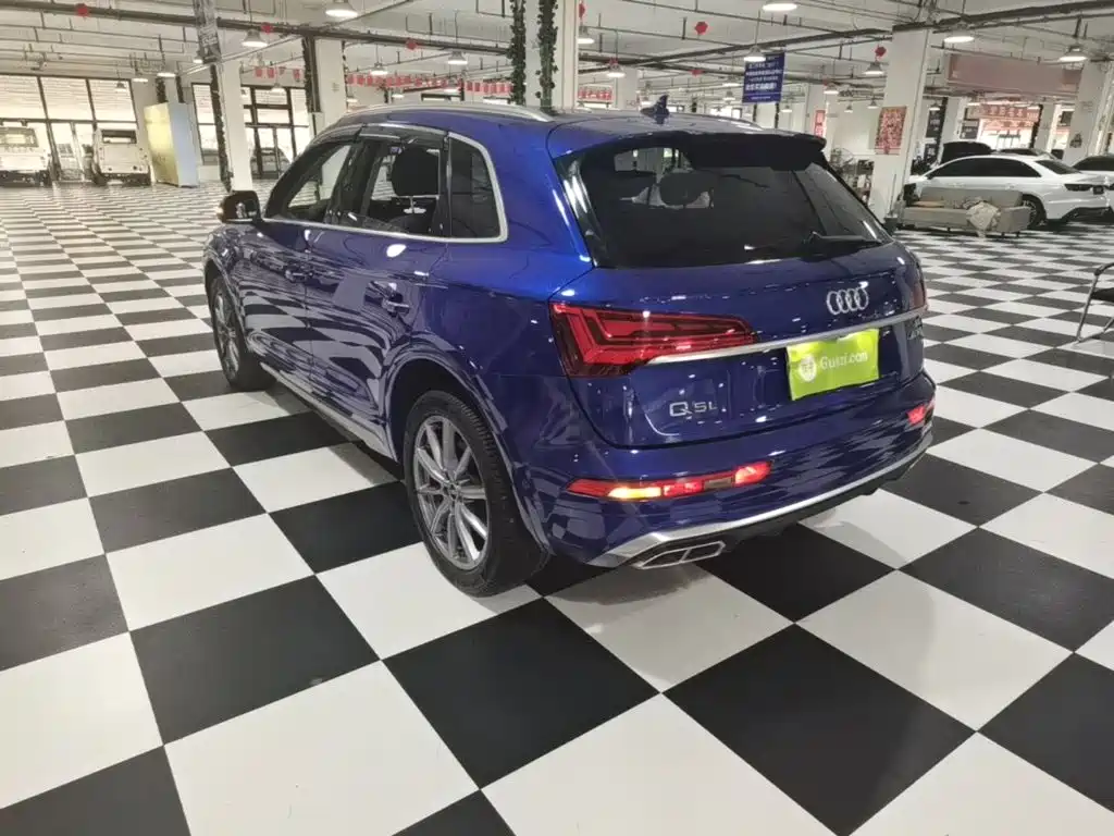 Audi Q5L — миниатюра 5