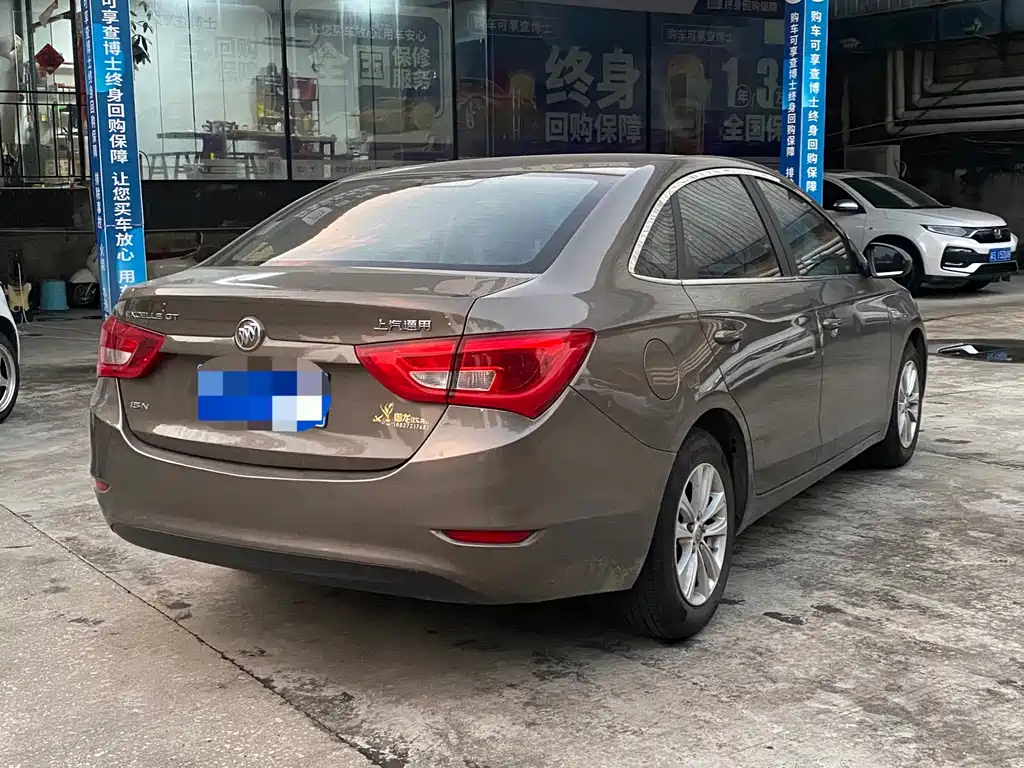 Buick Excelle — миниатюра 6