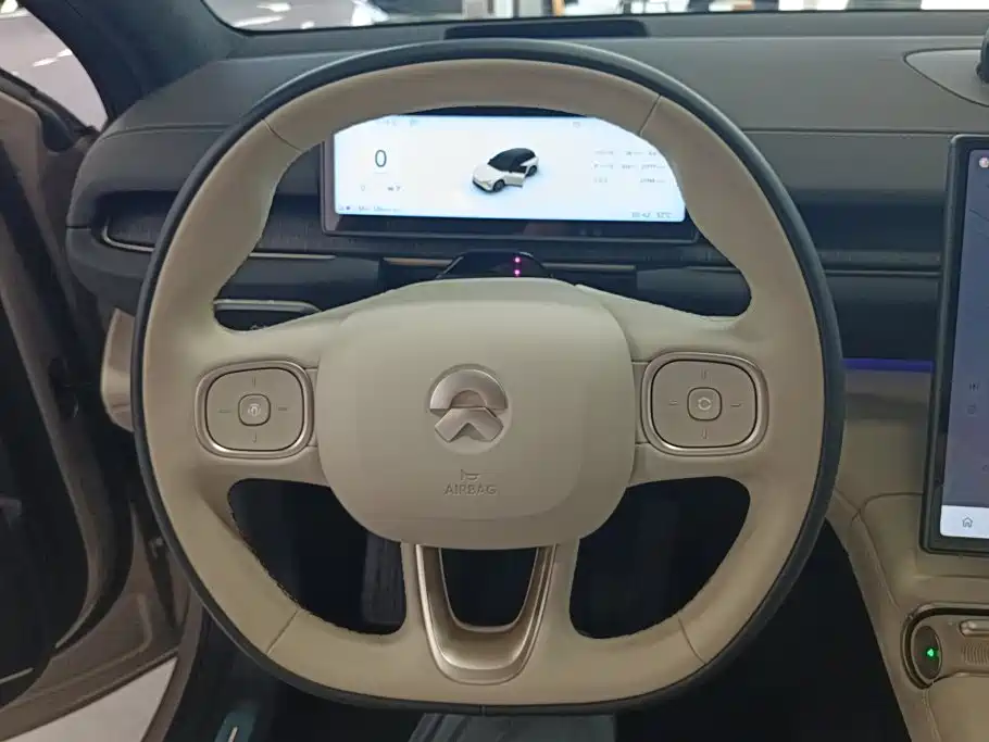 NIO ES6 — миниатюра 15