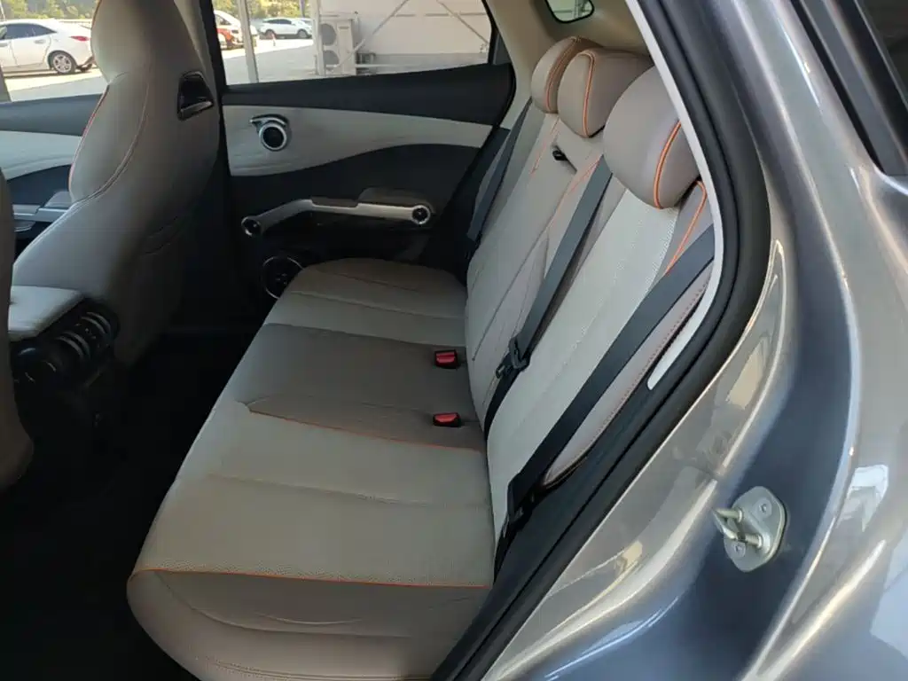 BYD Yuan Plus — миниатюра 17