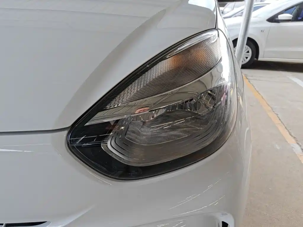 Roewe Clever — миниатюра 24
