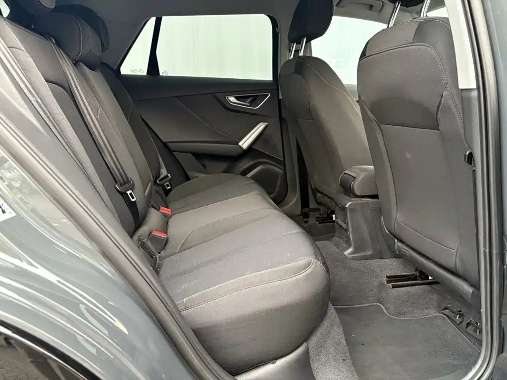Audi Q2L — миниатюра 14