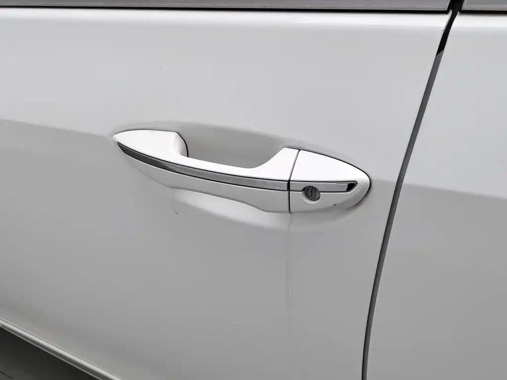 Toyota Corolla — миниатюра 18