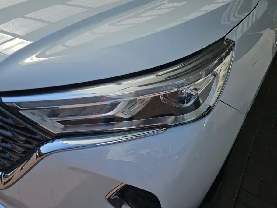 Haval M6 — миниатюра 5
