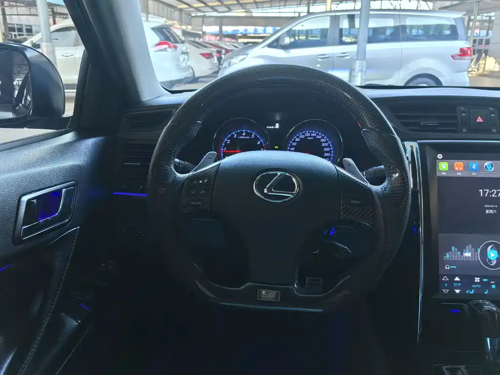 Toyota Reiz — миниатюра 10
