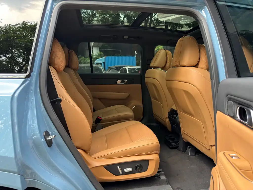 Li Auto Li ONE — миниатюра 16