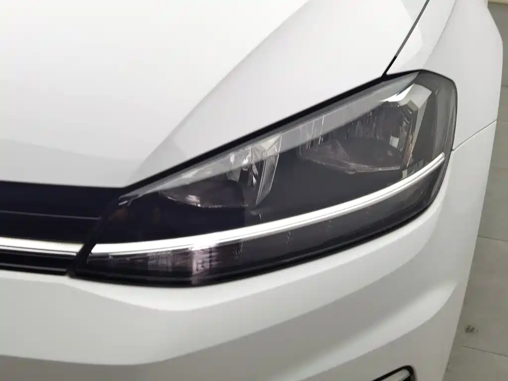 Volkswagen Golf — миниатюра 7