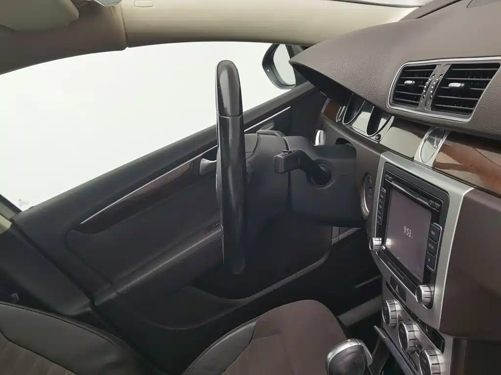 Volkswagen Magotan (Import) — миниатюра 22