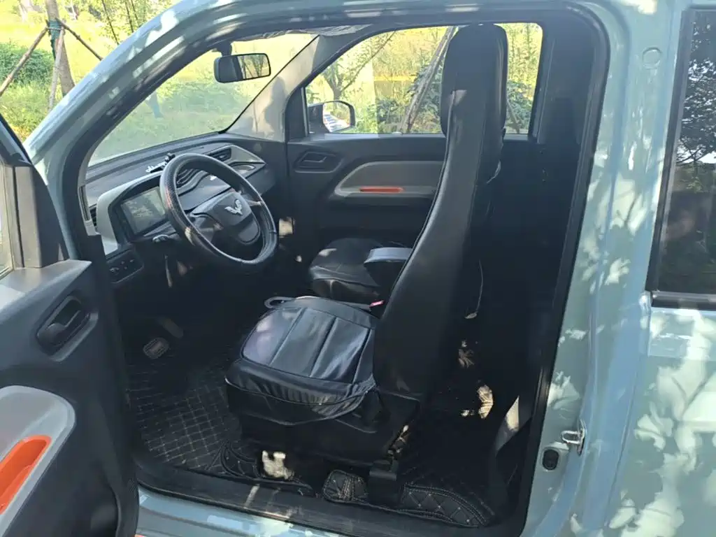 Wuling MINIEV — миниатюра 15