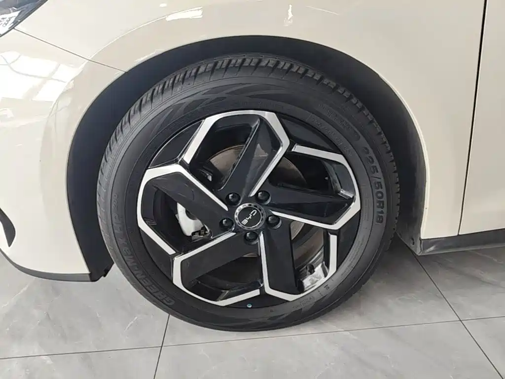 BYD Seal 06 — миниатюра 23