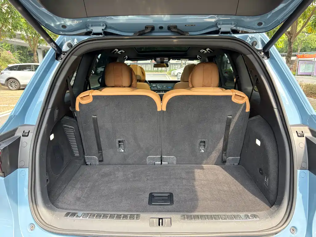 Li Auto Li ONE — миниатюра 14