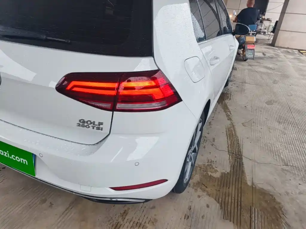 Volkswagen Golf — миниатюра 8