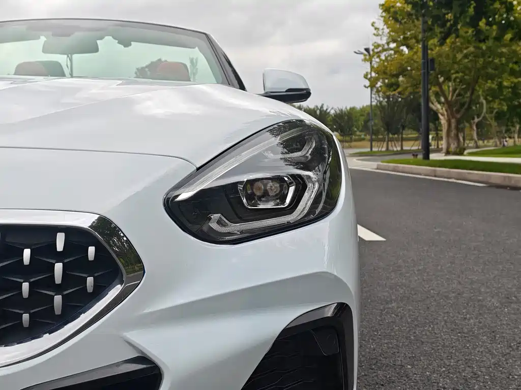 BMW Z4 — миниатюра 16