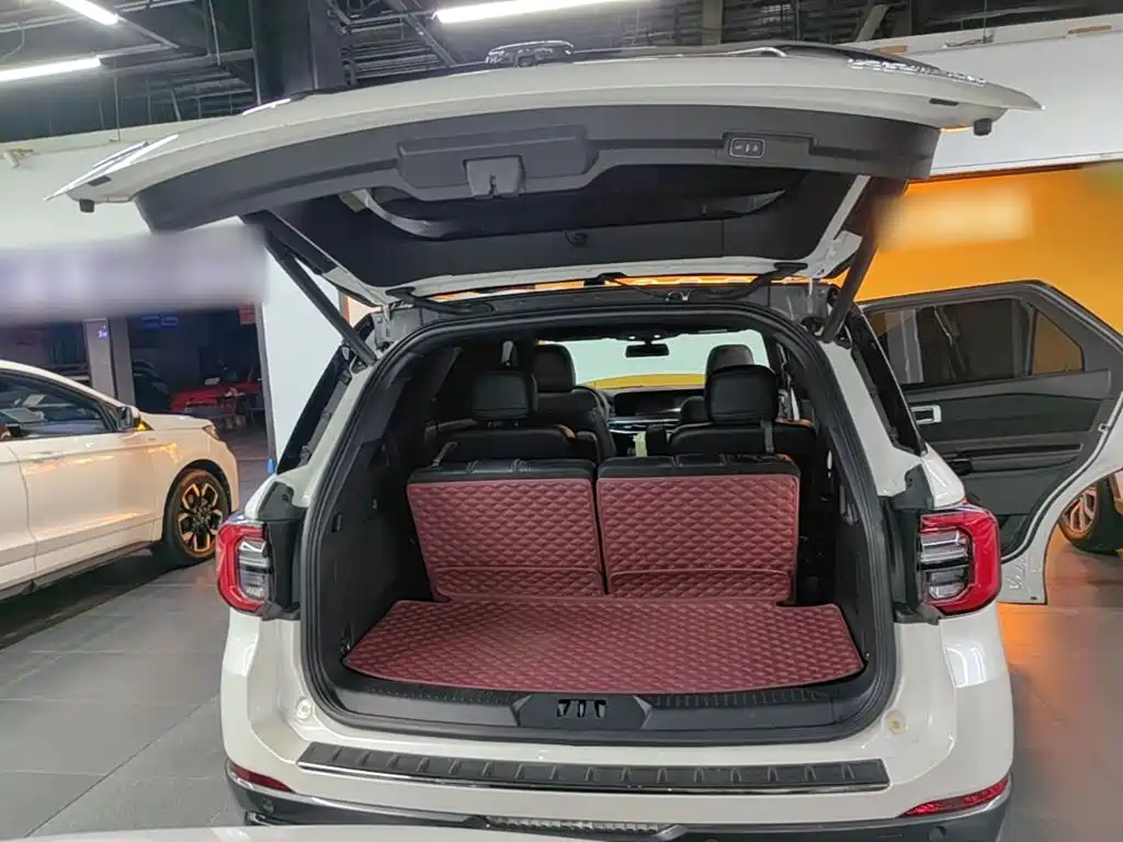 Ford Explorer — миниатюра 19
