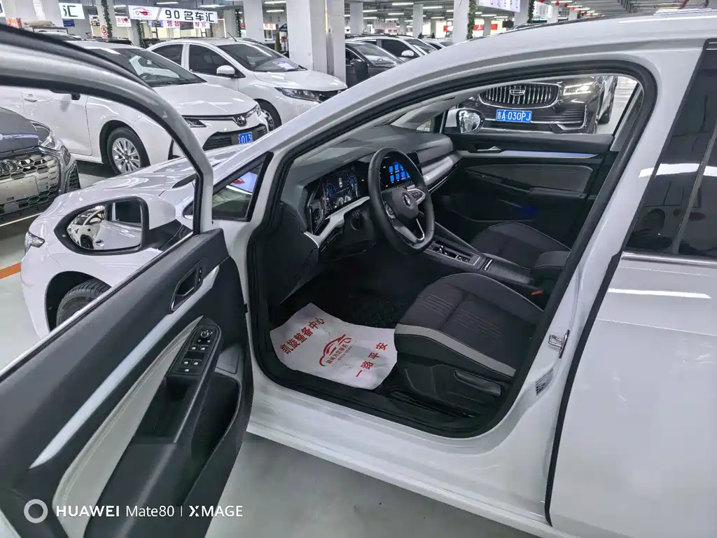 Volkswagen Golf — миниатюра 8